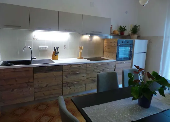 15546 Apartmán Lovran